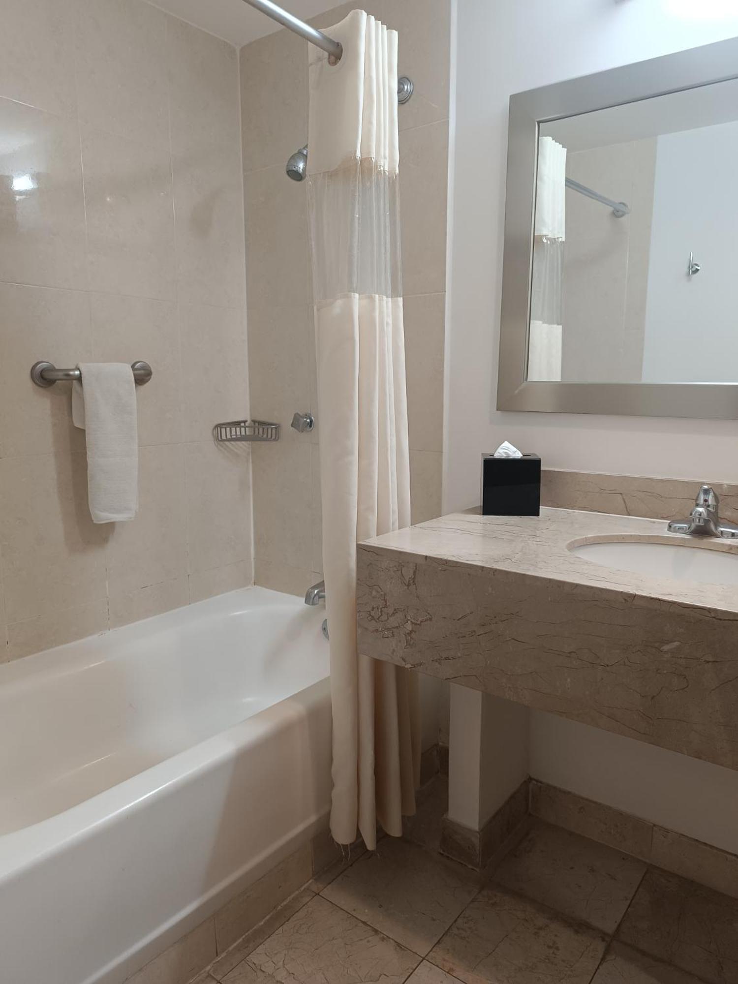 Hotel La Quinta By Wyndham Palmas Angelopolis