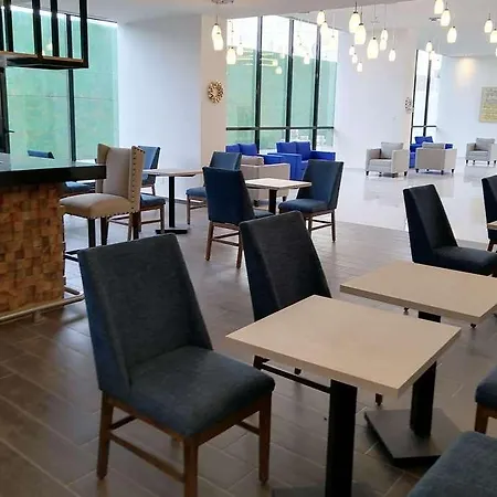La Quinta by Wyndham Puebla Palmas Angelopolis 